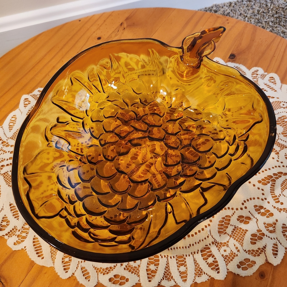Indiana Glass Amber Fruit Bowl In "Harvest Grape" Pattern